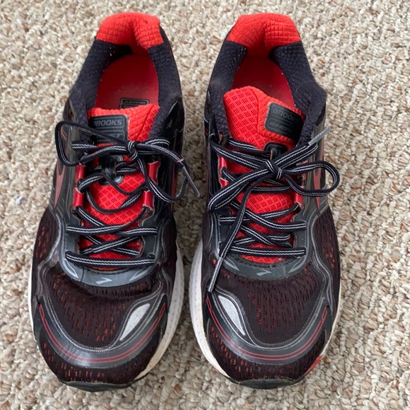 Brooks Other - Brooks ghost tennis shoes